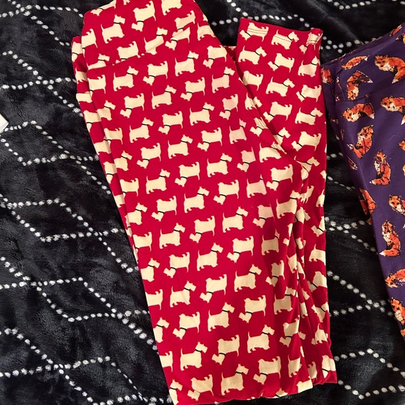 Lula Roe 2/25 - Picture 5 of 7